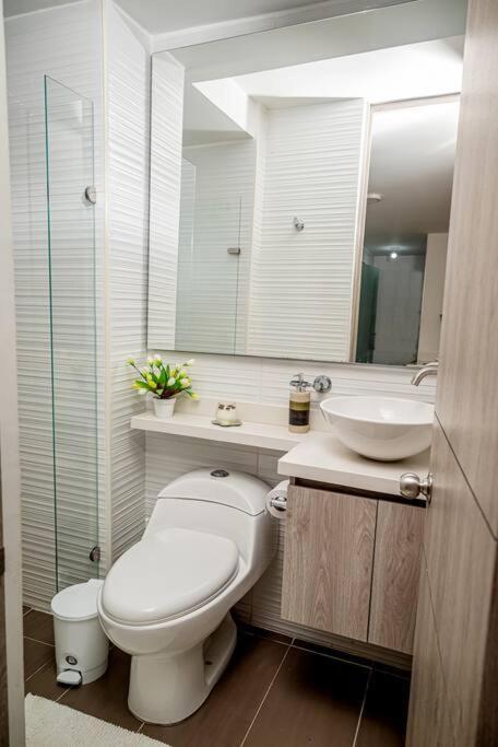 Marquis Enclave, With Pool Access And Apartment *