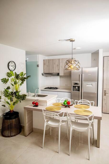 Apartment Marquis Enclave, With Pool Access And Ricaurte